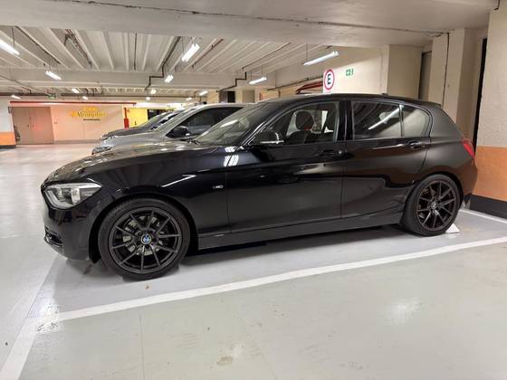 BMW 120i 2.0 16V SPORT ACTIVEFLEX 4P AUTOMÁTICO BMW 120i 2.0 16V SPORT ACTIVEFLEX 4P AUTOMÁTICO